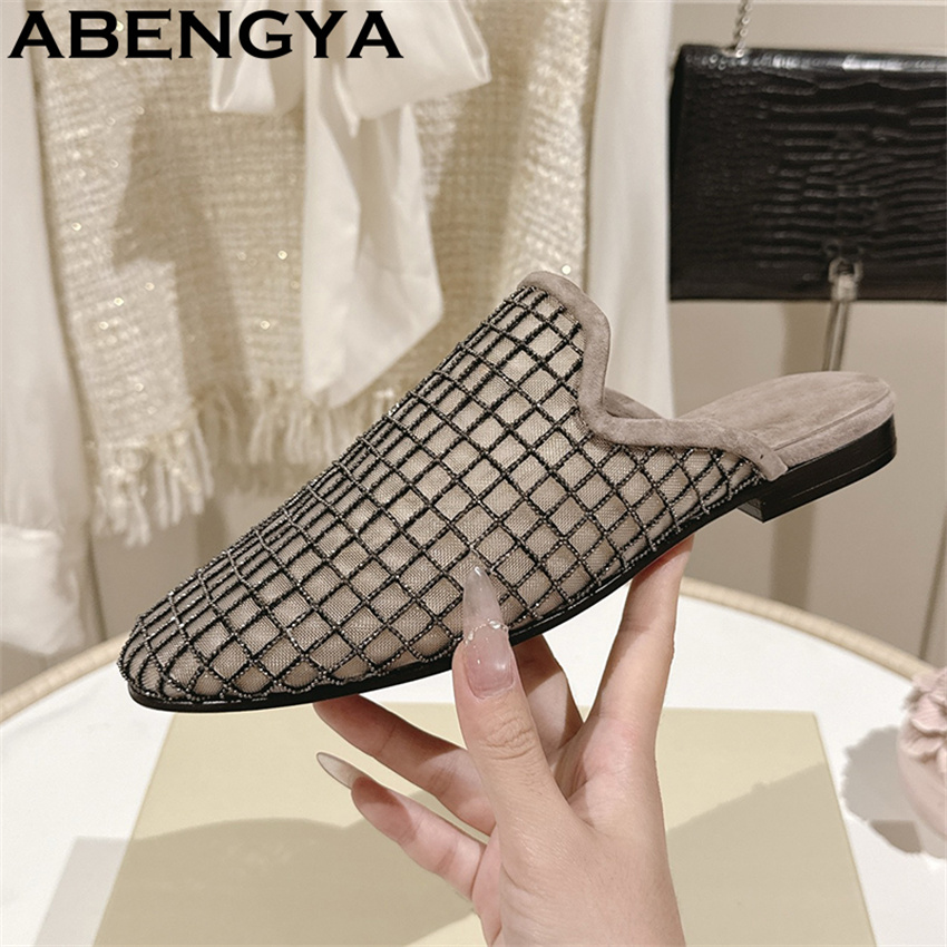 Ethnic Fashion Women - Glänzende Spitzen-Mesh-Slipper mit runder Zehenpartie für