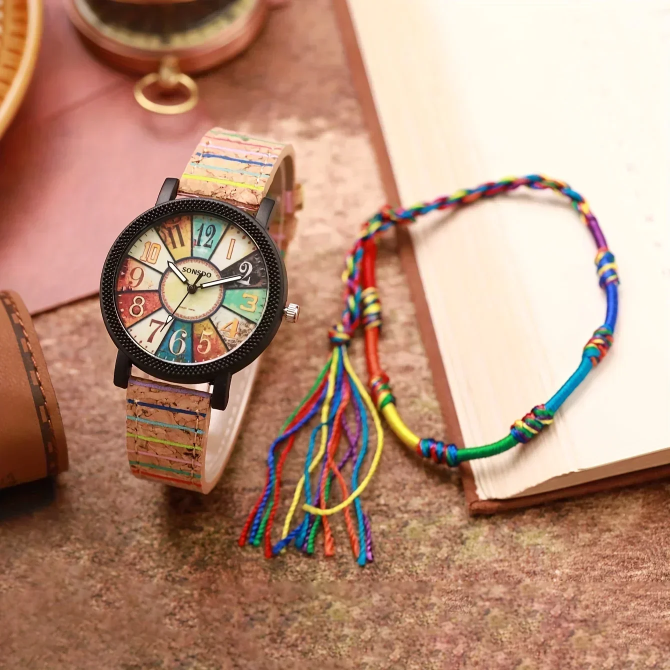 Ethnic Modern Fashion - Damen-Quarzuhr im Ethno-Stil mit buntem Korkarmband,
