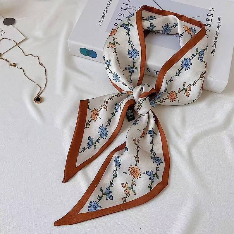 Vintage Blumen-Seidenschal-Ban – Ethnic Fashion Design Bewertung und Preis
