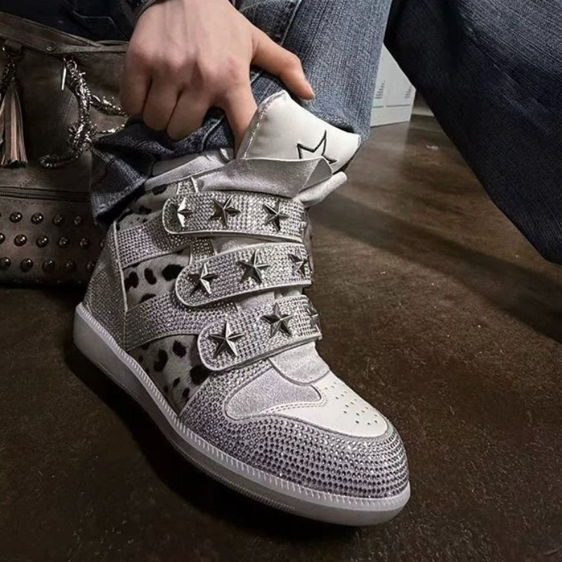 High-Top-Sneaker mit versteckt – Ethnic Modern Fashion Bewertung und Preis