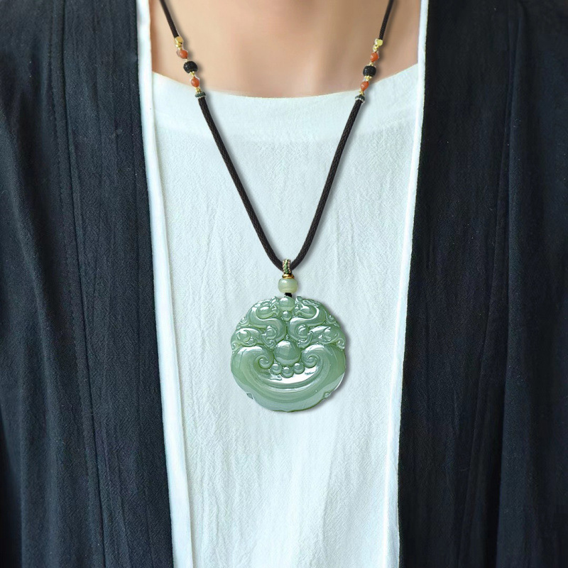 Natürlicher Hetian-Jade-Anhäng – Go Ethnic Fashion Bewertung und Preis
